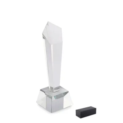KRISTĀLA BALVA UN TROFEJA ''DIAWARD''