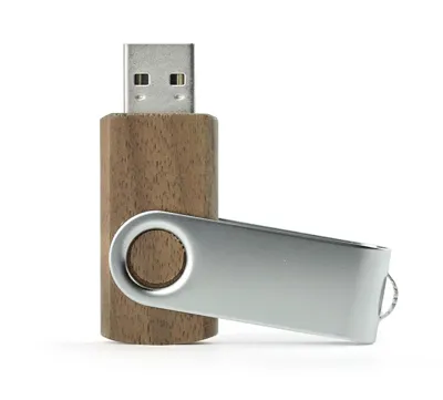 TWISTER WALLNUT / 8 GB / 16 GB / brūns koks