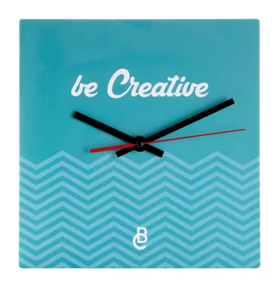 ''BETIME B'' SIENAS PULKSTENIS