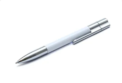 C31H