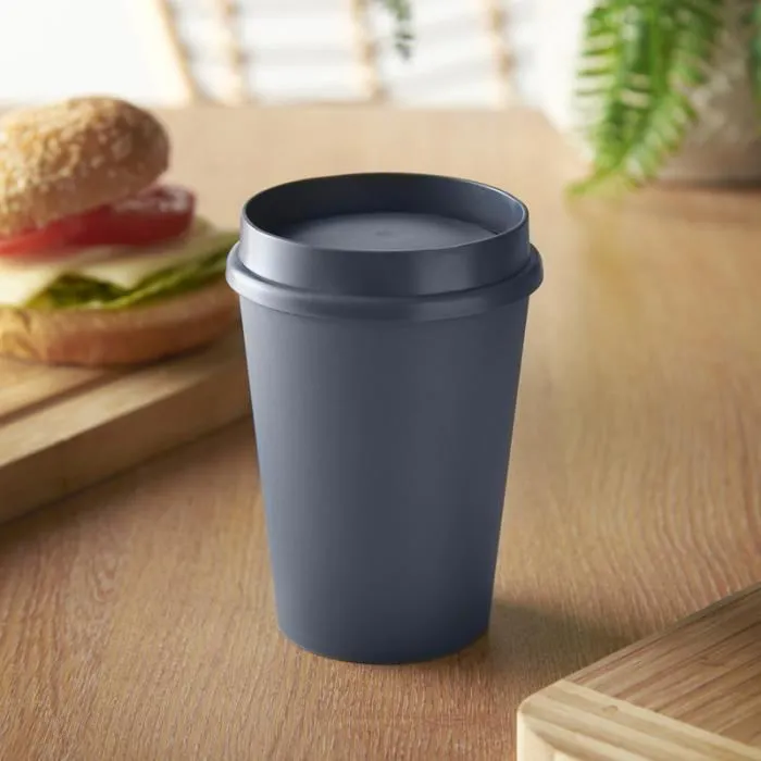 PLASTMASAS KRŪZĪTE SWITCH AR 360 GRĀDU VĀCIŅU / 300 ML / 4 KRĀSĀS / PF210276