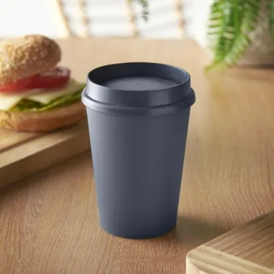 PLASTMASAS KRŪZĪTE SWITCH AR 360 GRĀDU VĀCIŅU / 300 ML / 4 KRĀSĀS