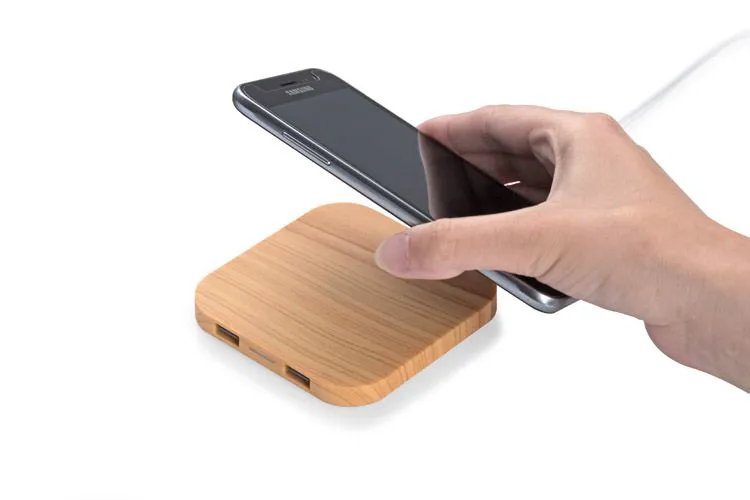 WIRELESS / BEZVADU LĀDĒTĀJS 