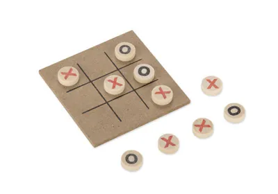 MINI TIC TAC TOE SPĒLE 