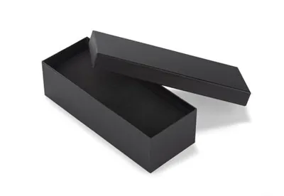PREMIUM DĀVANU KASTE NO STINGRA MATERIĀLA ''BOTELO'' / 300 x 115 x 85 mm